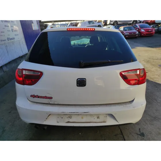 SEAT EXEO ST (3R5)(2009>) '2011 2.0 TDI BLANCO