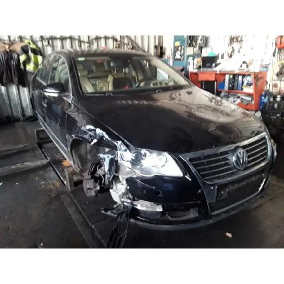 VOLKSWAGEN PASSAT BERLINA (3C2) '2007 2.0 TDI NEGRO
