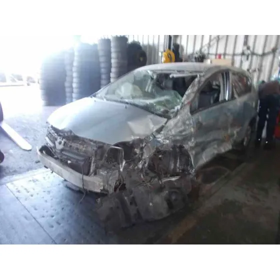 TOYOTA COROLLA VERSO (R1) '2009 2.2 TURBODIESEL CAT PLATA