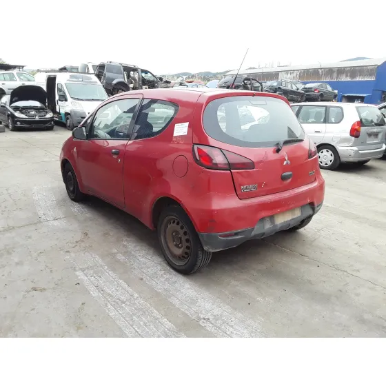MITSUBISHI COLT BERLINA 3 (Z30) '2010 * ROJO