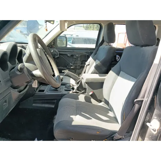 Dodge NITRO 2007