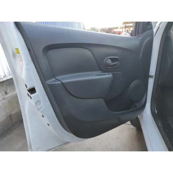 DACIA SANDERO '2016 * BLANCO