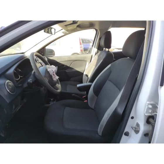 DACIA SANDERO '2016 * BLANCO