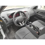 KIA CEE'D KIA CEE'D '2010 1.6 CRDI CAT BLANCO 2006