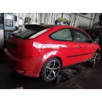 FORD FOCUS BERLINA (CAP) FORD FOCUS BERLINA (CAP) '2004 1.6 16V CAT ROJO 2004