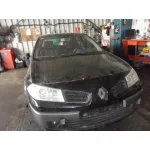 RENAULT MEGANE II BERLINA 5P RENAULT MEGANE II BERLINA 5P '2006 1.5 DCI DIESEL NEGRO 2002