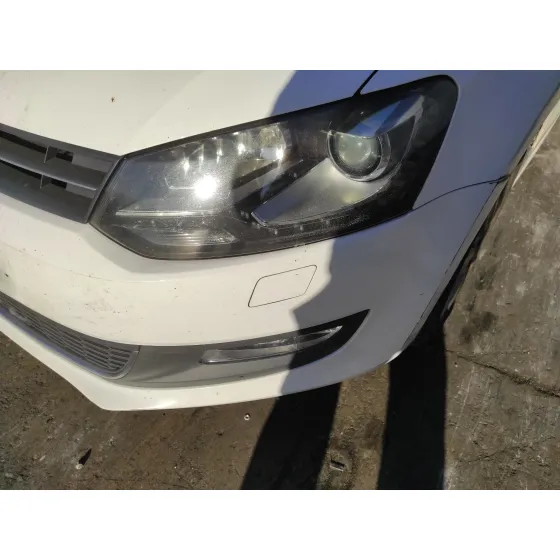 VOLKSWAGEN POLO (6R1) '2011 1.6 TDI BLANCO