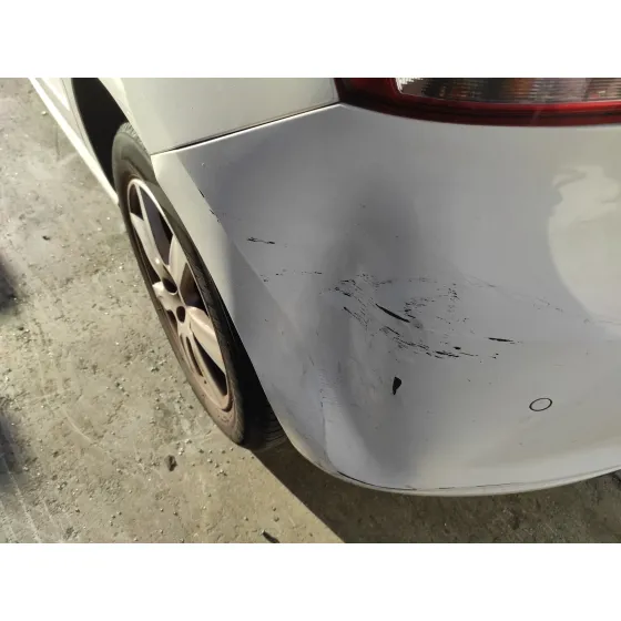 VOLKSWAGEN POLO (6R1) '2011 1.6 TDI BLANCO