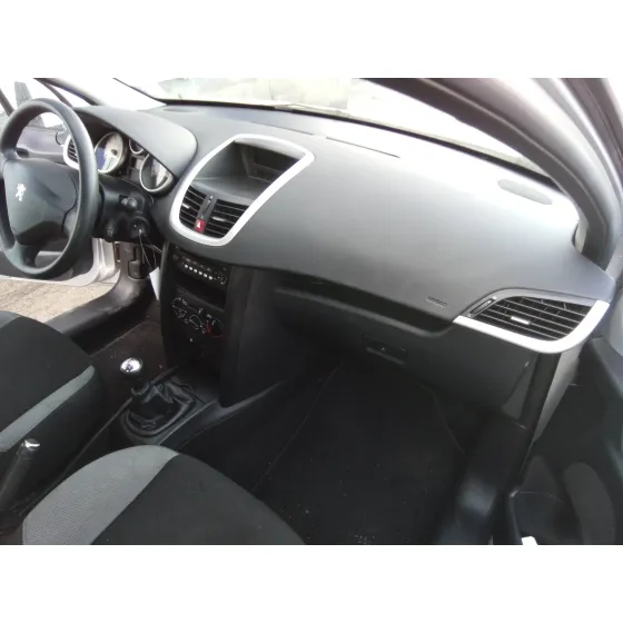 PEUGEOT 207 '2007 1.4 16V VTI CAT (8FS / EP3) PLATA