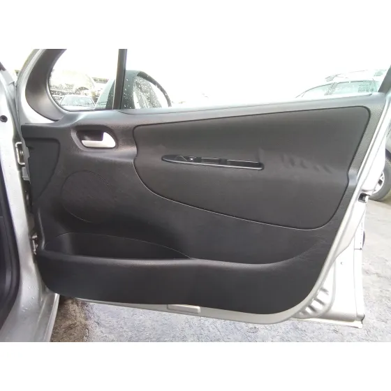 PEUGEOT 207 '2007 1.4 16V VTI CAT (8FS / EP3) PLATA