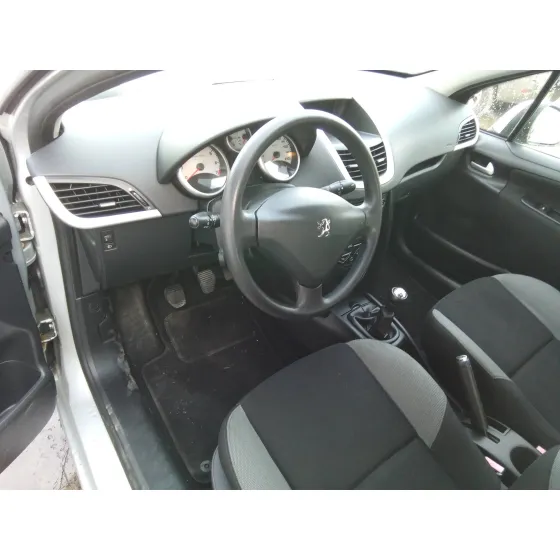 PEUGEOT 207 '2007 1.4 16V VTI CAT (8FS / EP3) PLATA