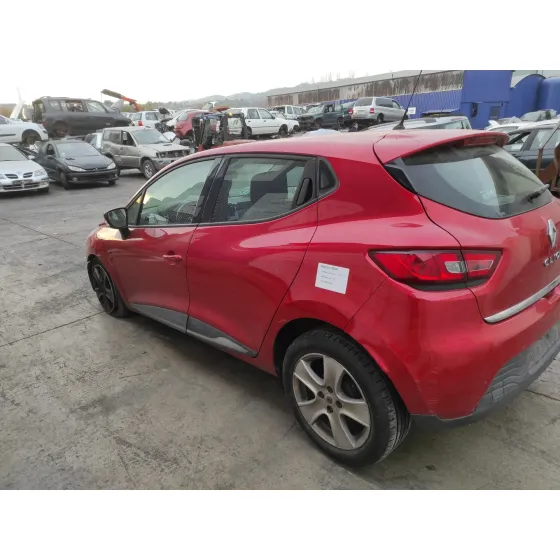 RENAULT CLIO IV '2013 0.9 GRANATE