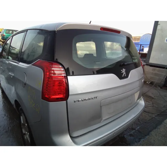 PEUGEOT 5008 '2010 1.6 HDI FAP CAT (9HZ / DV6TED4) PLATA