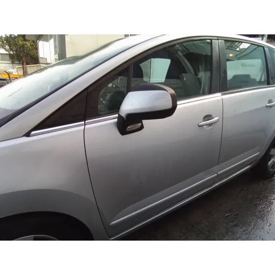 PEUGEOT 5008 '2010 1.6 HDI FAP CAT (9HZ / DV6TED4) PLATA