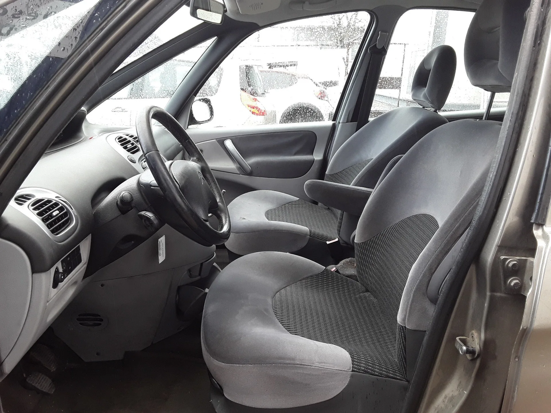 CITROEN XSARA PICASSO '2008 * PLATA