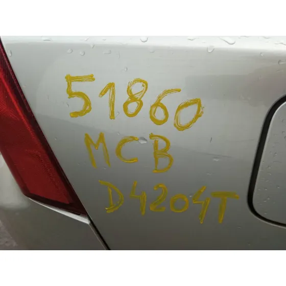 VOLVO S40 BERLINA '2008 2.0 DIESEL CAT PLATA