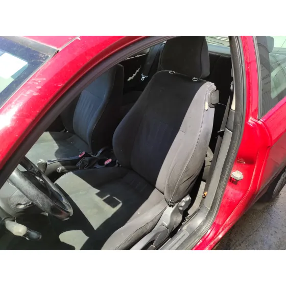 ALFA ROMEO 147 (190) '2008 1.6 16V CAT ROJO