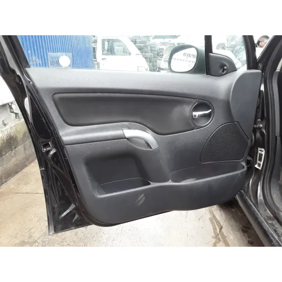 CITROEN C3 '2005 * NEGRO