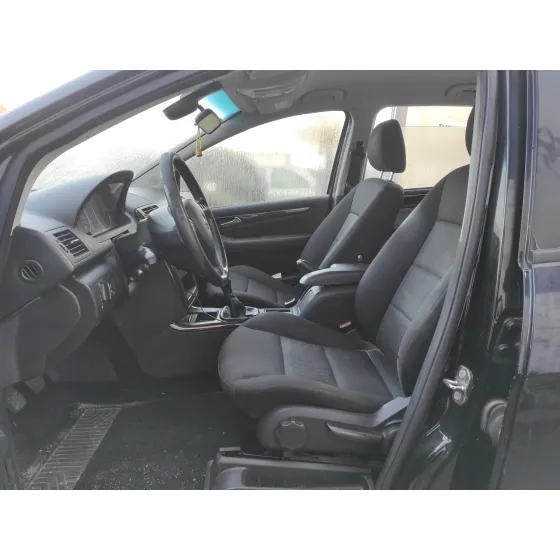MERCEDES CLASE A (W169) '2006 * NEGRO