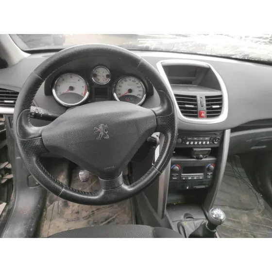 PEUGEOT 207 '2008 1.6 HDI CAT (9HZ / DV6TED4) NEGRO