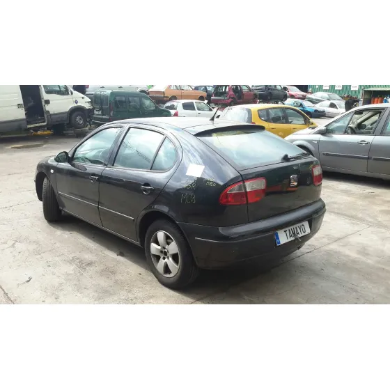 SEAT LEON (1M1) '2004 1.9 TDI NEGRO