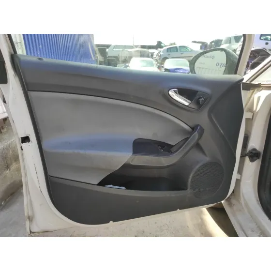 SEAT IBIZA (6J5) '2014 1.6 TDI BLANCO