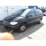 CHRYSLER VOYAGER (RG) CHRYSLER VOYAGER (RG) '2006 2.8 CRD CAT NEGRO 2001