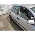 NISSAN ALMERA (N16/E) NISSAN ALMERA (N16/E) '2002 1.5 16V CAT PLATA 2000