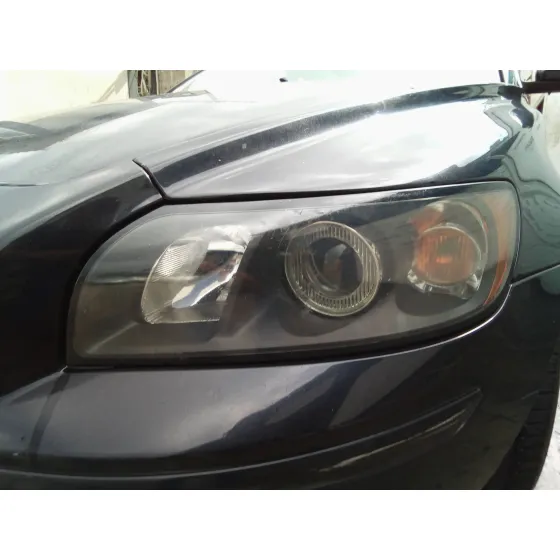 VOLVO S40 BERLINA '2005 2.0 DIESEL CAT NEGRO