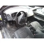 VOLVO S40 BERLINA VOLVO S40 BERLINA '2005 2.0 DIESEL CAT NEGRO 2003