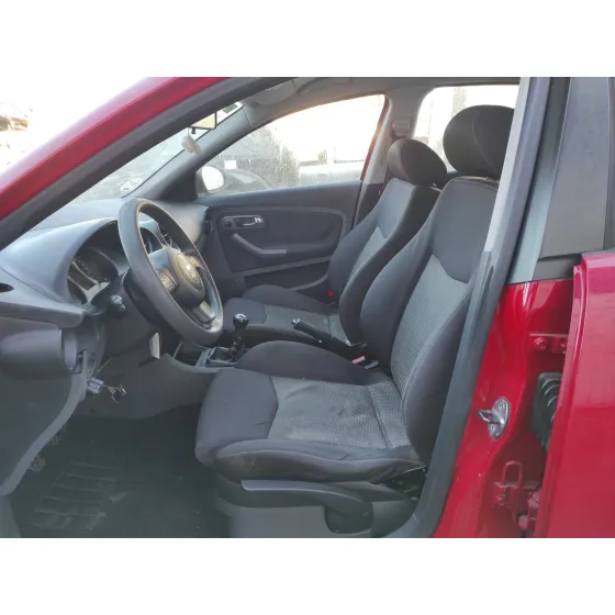 SEAT IBIZA (6L1) '2007 * ROJO