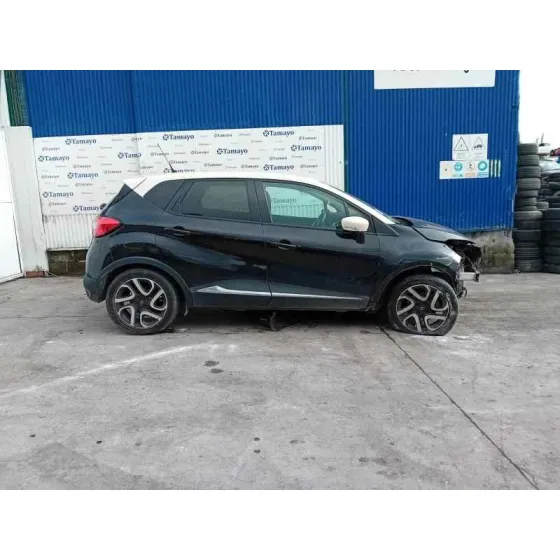 RENAULT CAPTUR '2014 * NEGRO