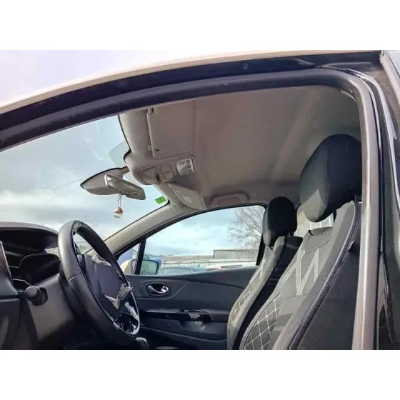 RENAULT CAPTUR '2014 * NEGRO
