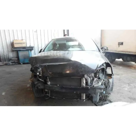 OPEL ASTRA GTC '2005 1.6 16V NEGRO