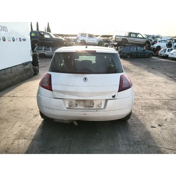 Renault MEGANE II (BM0/1_, CM0/1_) 2005