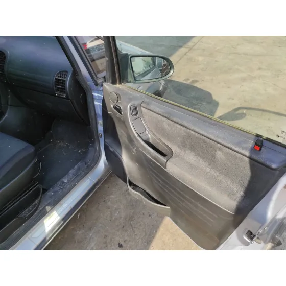 OPEL ZAFIRA A '2002 2.0 DTI PLATA