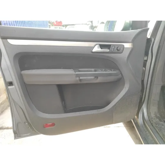 VOLKSWAGEN TOURAN (1T2) '2007 1.6 GRIS