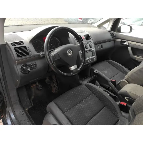 VOLKSWAGEN TOURAN (1T2) '2007 1.6 GRIS
