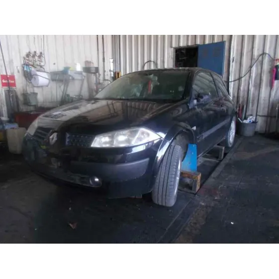 RENAULT MEGANE II BERLINA 3P '2006 1.5 DCI DIESEL NEGRO