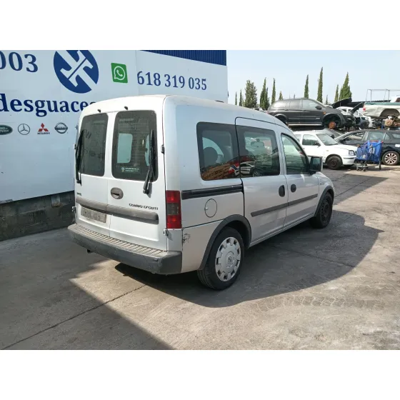 Opel COMBO TOUR 2004