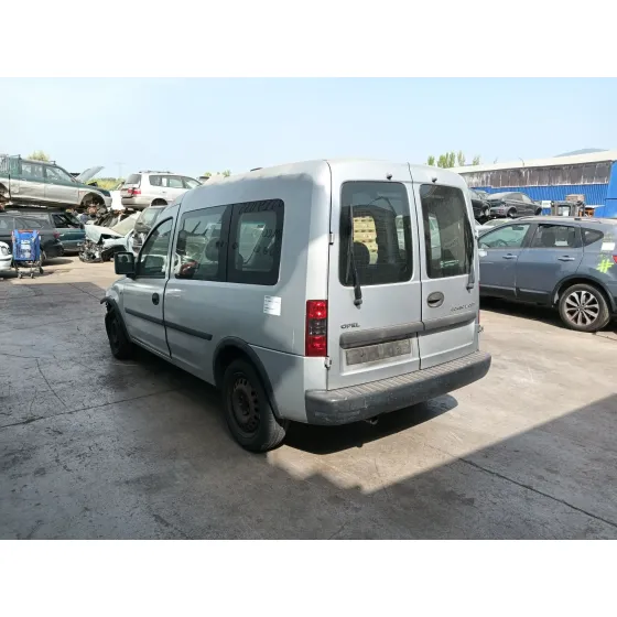 Opel COMBO TOUR 2004