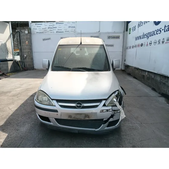 Opel COMBO TOUR 2004