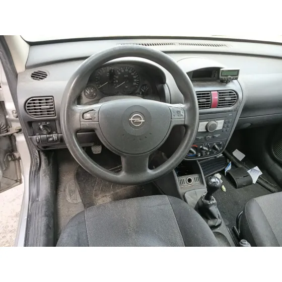 Opel COMBO TOUR 2004