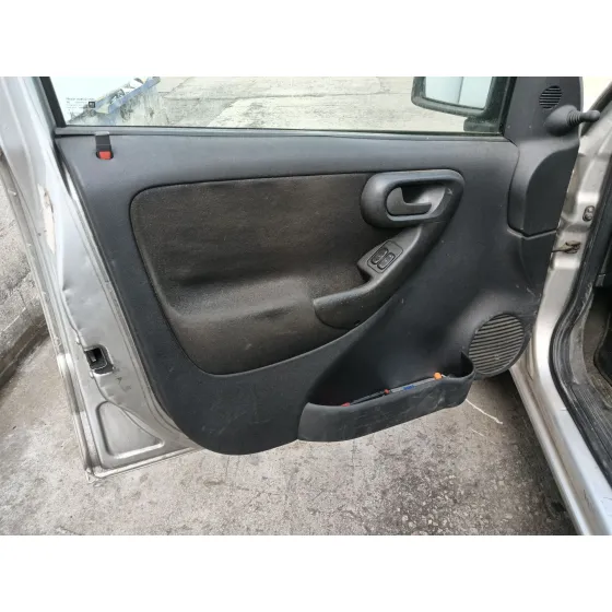Opel COMBO TOUR 2004