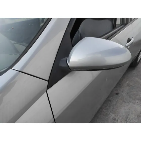 NISSAN PRIMERA BERLINA (P12) 2002 1.6 CAT PLATA