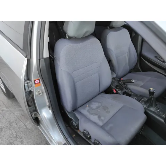 NISSAN PRIMERA BERLINA (P12) 2002 1.6 CAT PLATA