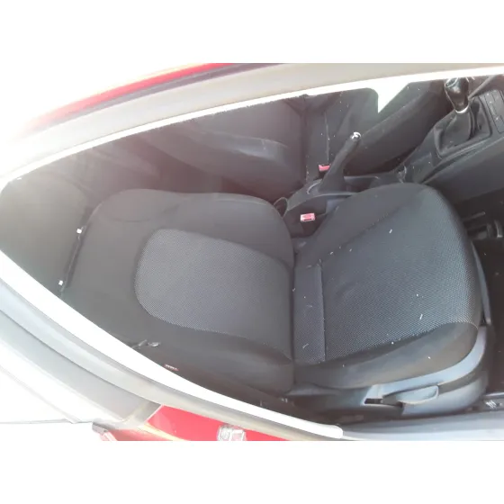 SEAT IBIZA (6J5) '2008 1.9 TDI ROJO
