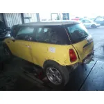 MINI MINI (R50,R53) MINI MINI (R50,R53) '2002 ONE AMARILLO 2001