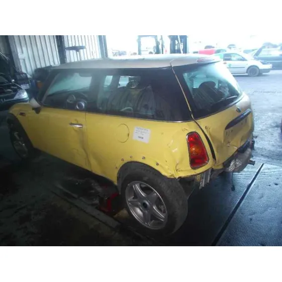 MINI MINI (R50,R53) '2002 ONE AMARILLO