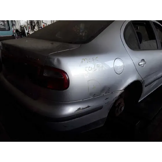 SEAT TOLEDO (1M2) '2001 * PLATA